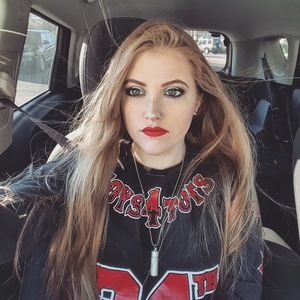 Meet your Posher, Rebecca